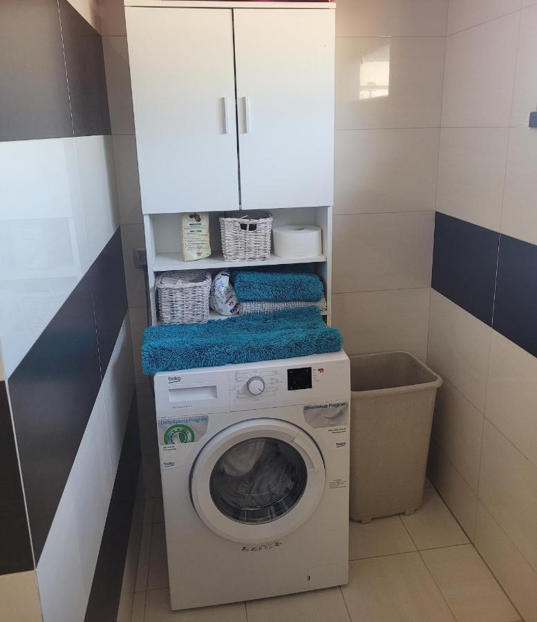 4 Pory Roku Apartment Lomianki Luaran gambar