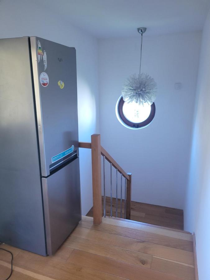 4 Pory Roku Apartment Lomianki Luaran gambar
