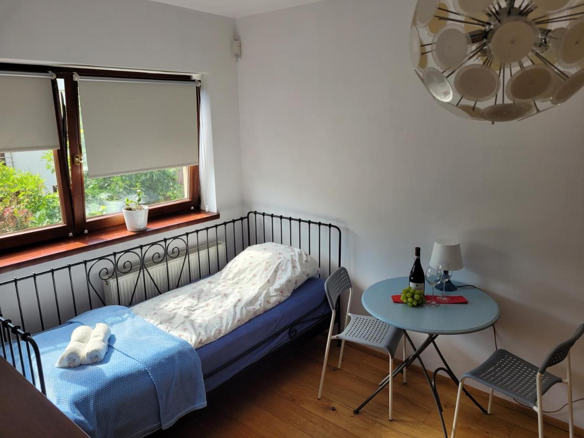 4 Pory Roku Apartment Lomianki Luaran gambar